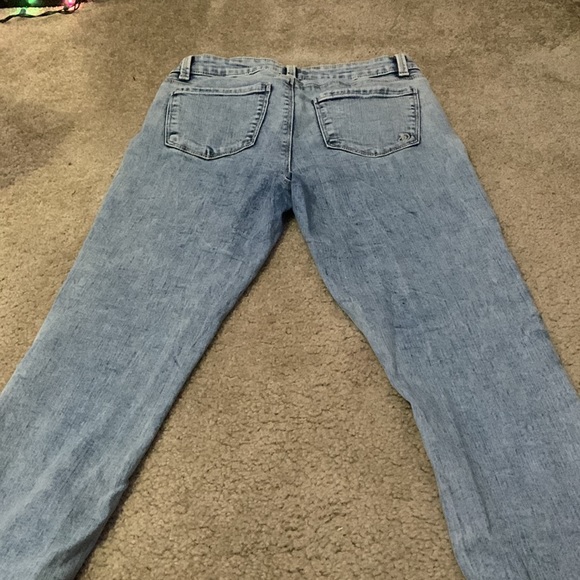 Women’s jeans - Picture 2 of 3